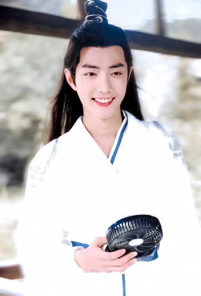 为什么现在追星那么多人,粉丝为了追星到底有多疯狂