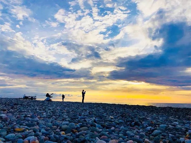 「东郊」5万人民币能干嘛？而我却能带你周游世界！