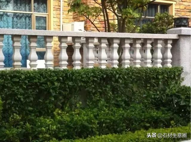 100种石材栏杆图片大全,汉白玉石柱栏杆多少钱一米