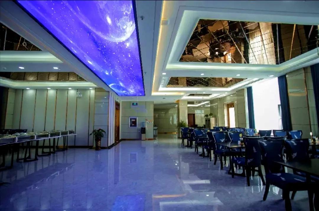 住最静的酒店，看最美的景！只因在黄河石林~