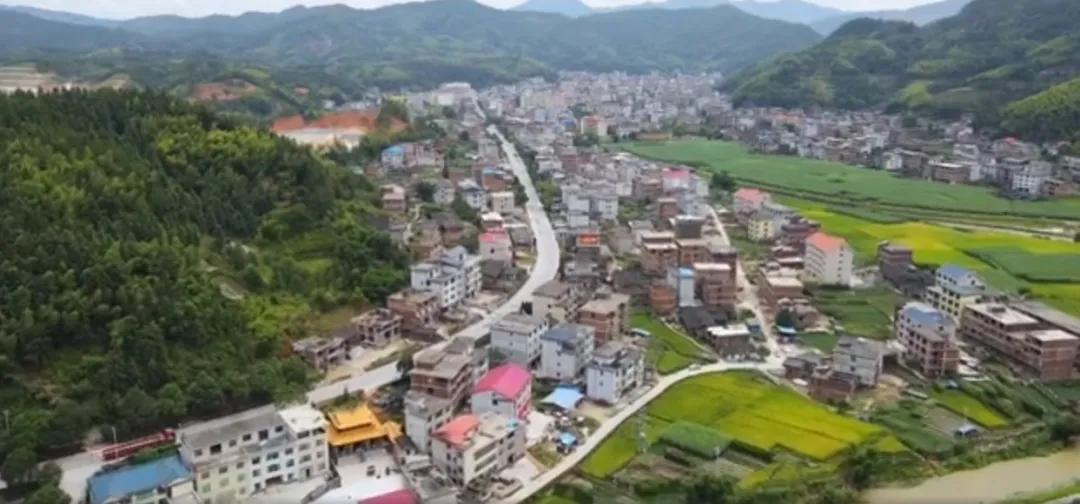 福建有钱人别墅城堡,福建有钱人住的别墅在哪里