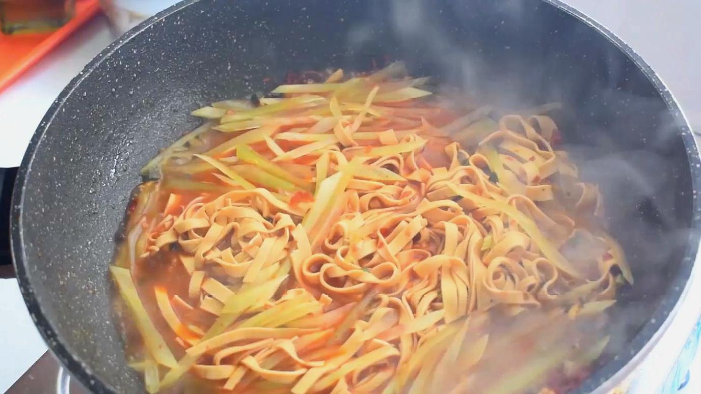 这才是干豆腐最好吃的做法,这才是正宗凉拌豆腐皮的做法