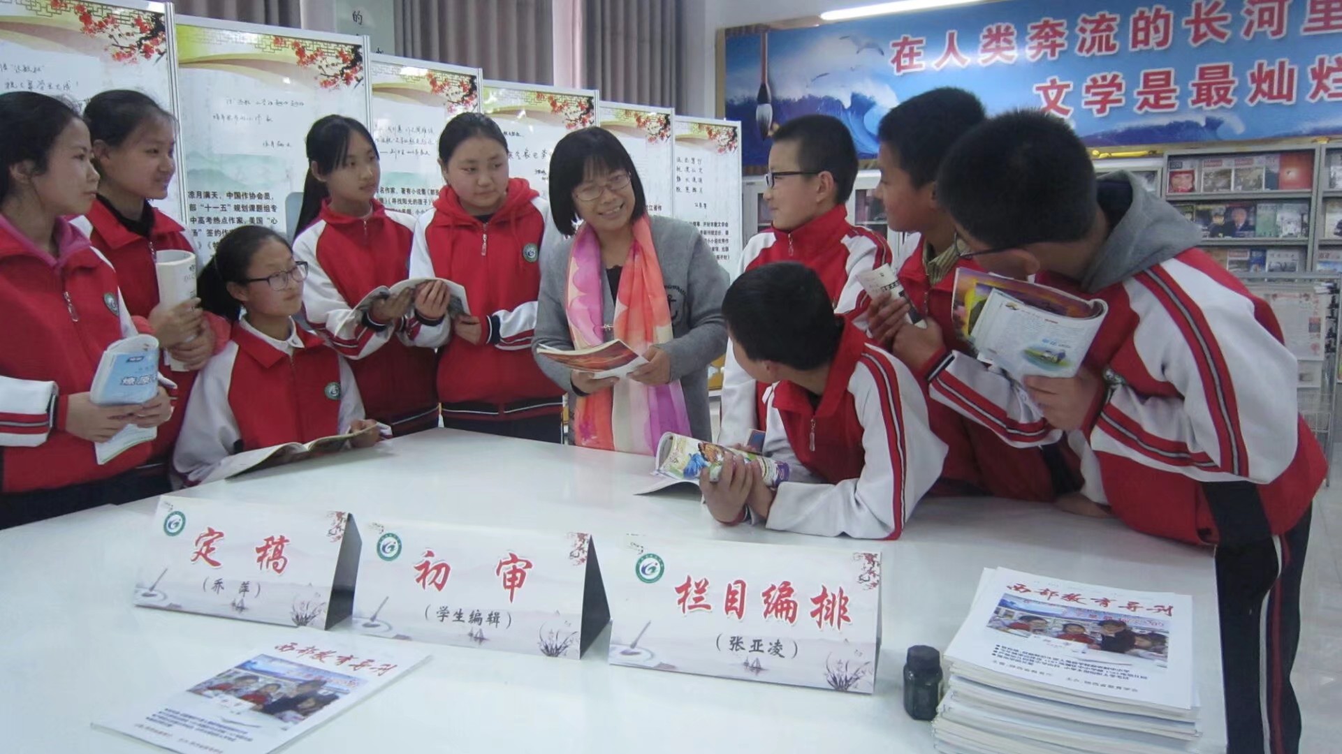 鏂囧闄跺喍浜哄績浣滄枃,鏍″洯鏂囧绀惧洟寤鸿绛栫暐鐮旂┒