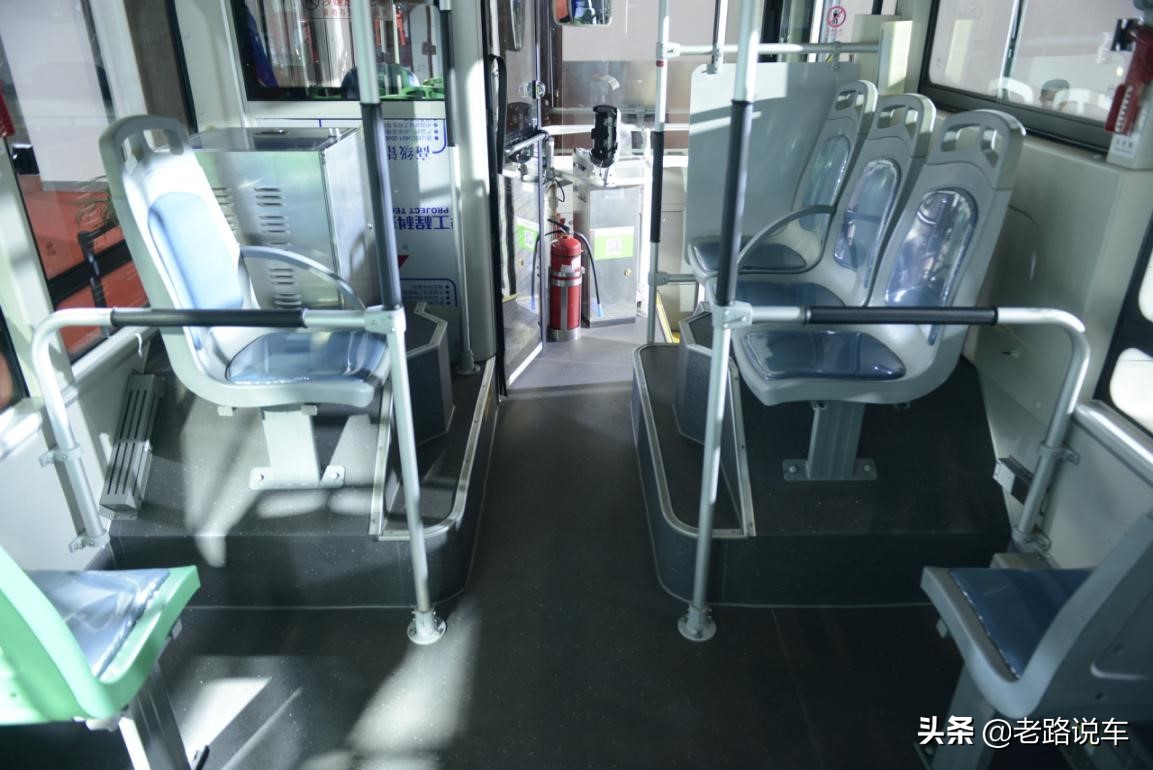 比亚迪k8多少钱一辆,深圳最新款比亚迪k8