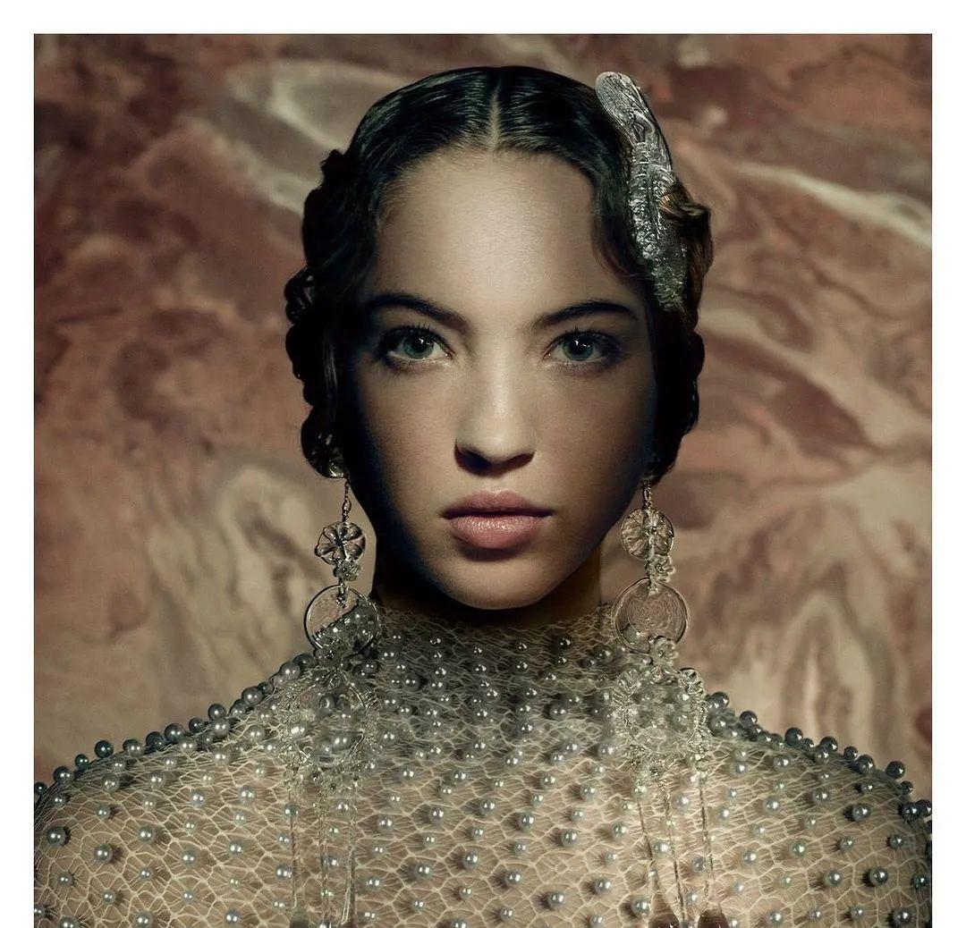 fendi2019春夏男士系列发布,fendi2019春夏系列时尚而时髦