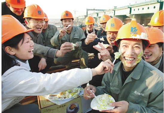 养猪场招博士生,养猪场硕士招工