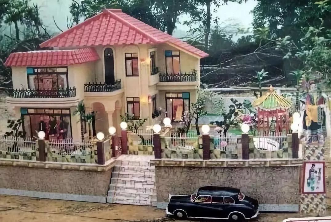 纸扎登上巴黎设计周,巴黎时装周纸扎