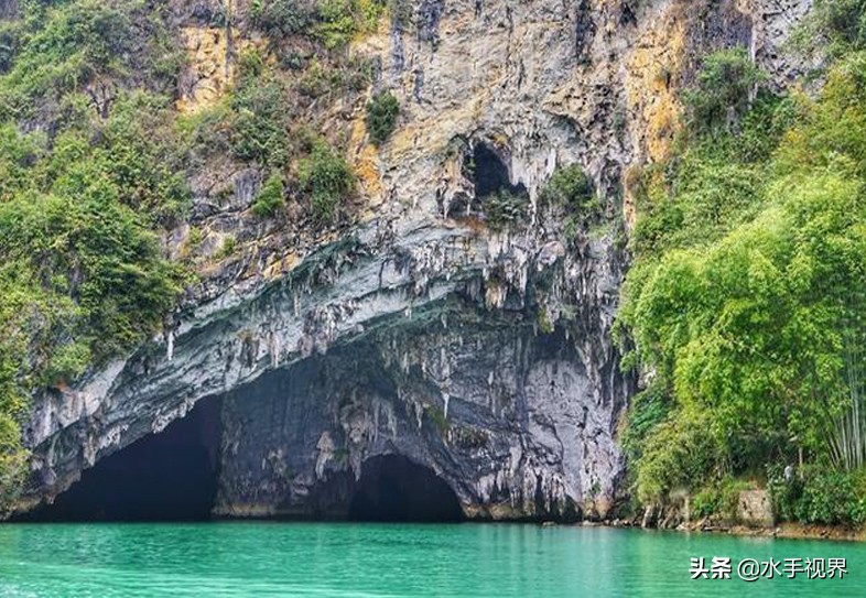 长寿之乡巴马，转型生态旅游，那些景区值得去吗