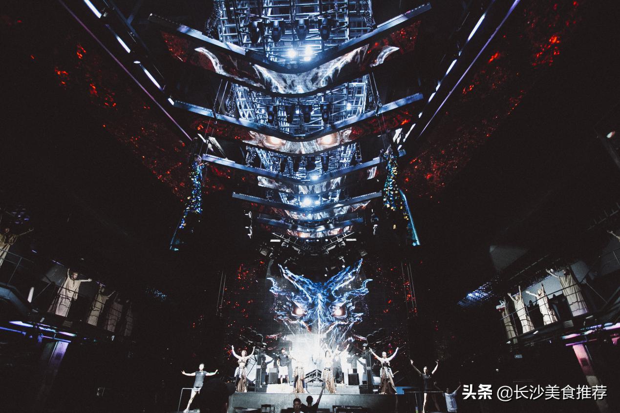 虎啸星城,龙族崛起!十二兽,壹岁了