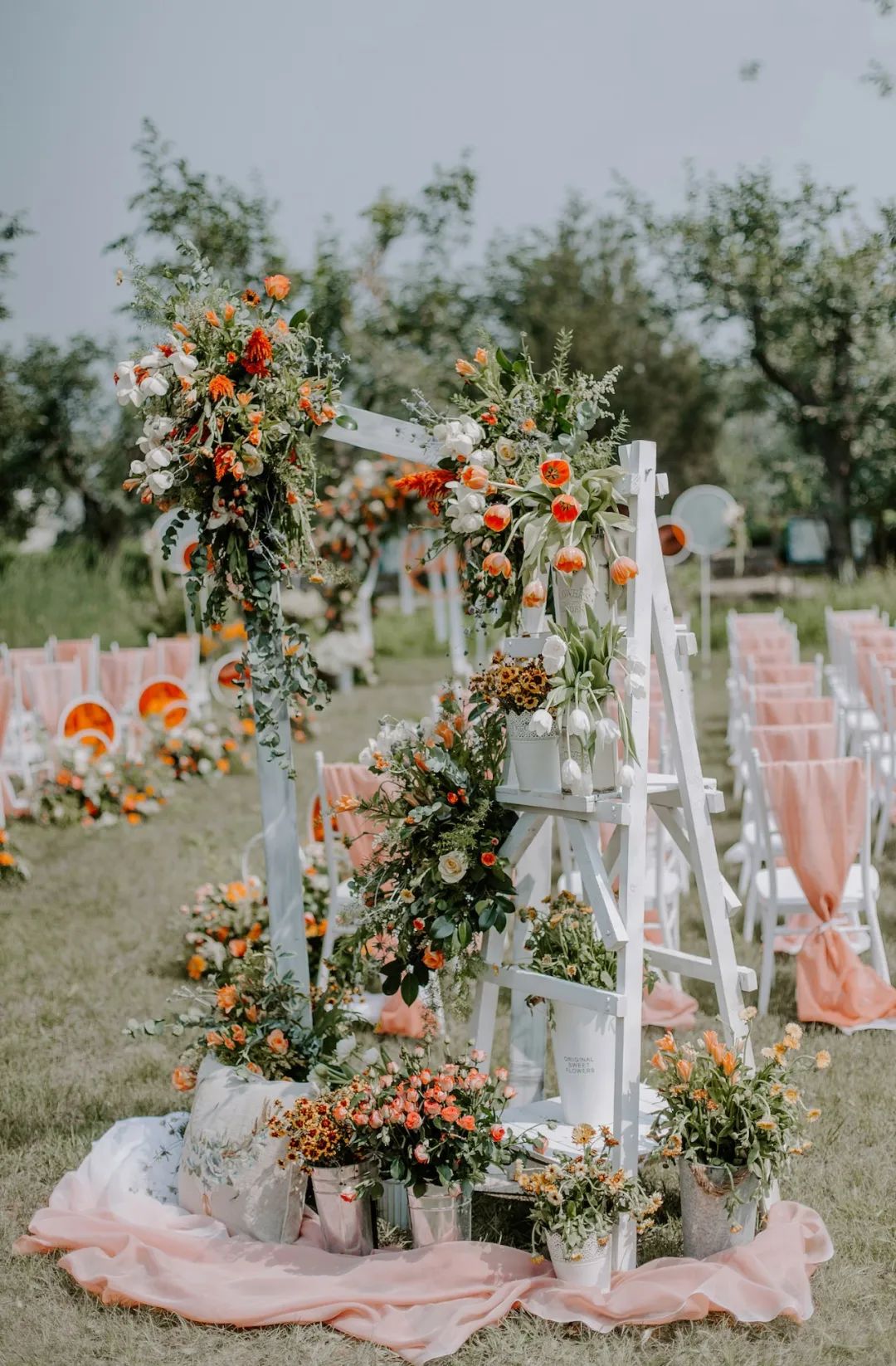 如何办一场小众精致的户外婚礼,清新而又浪漫的户外婚礼