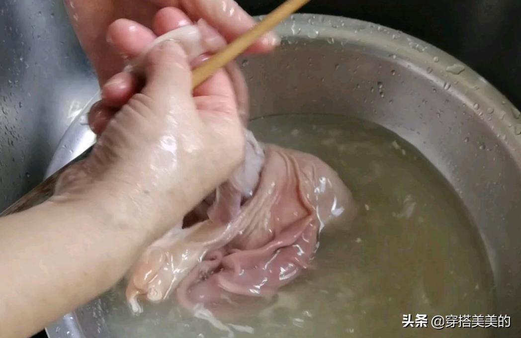 清洗猪肚有技巧简单两步搞定,广东人清洗猪肚的正确做法