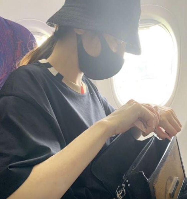 岳云鹏评价迪丽热巴长相,岳云鹏说还是迪丽热巴好看