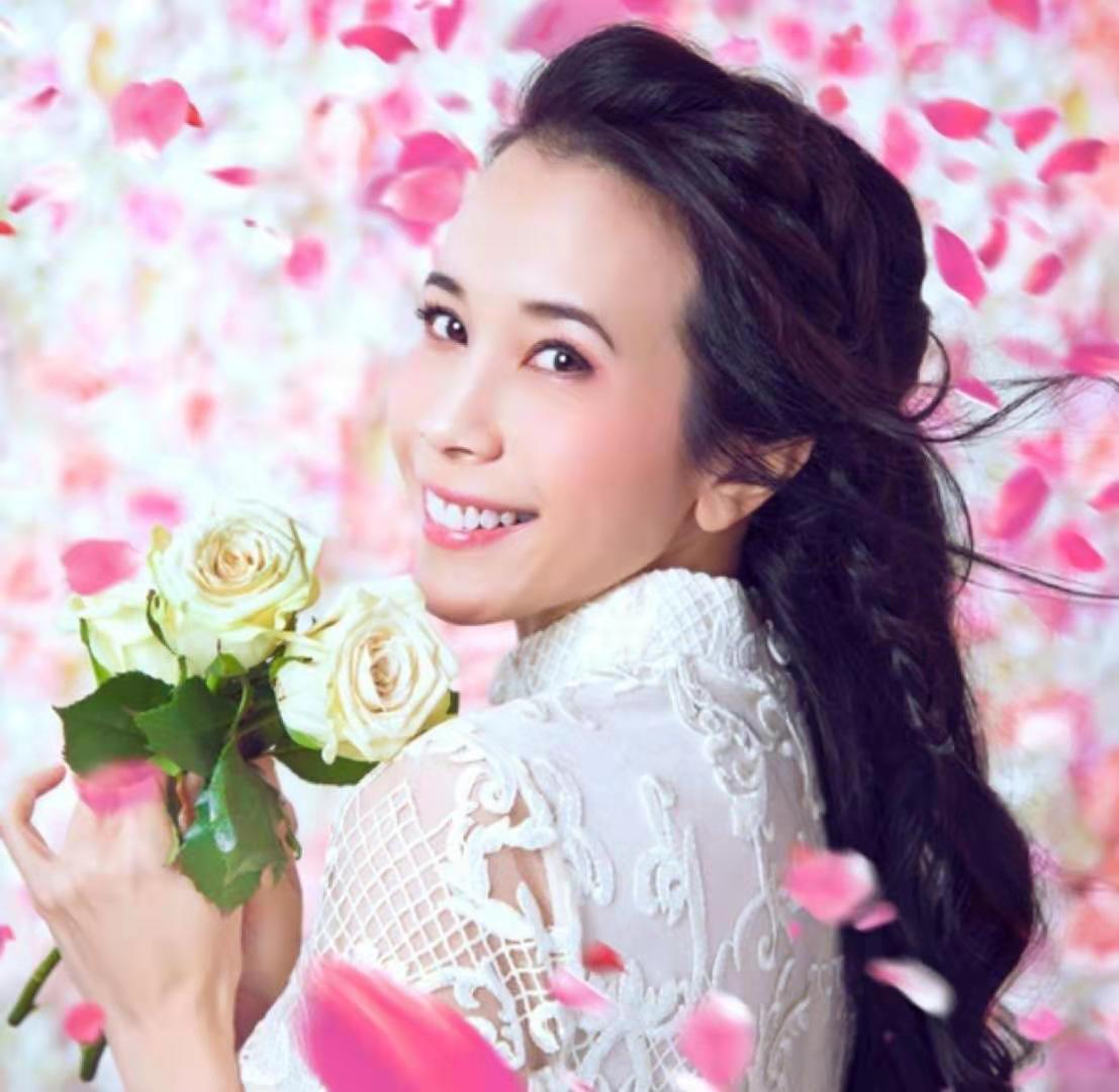 公认四种最丑的唇形图片,最丑的4种唇形女