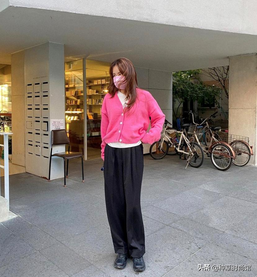 秋针织西装裤,针织衫西装裤什么场合穿