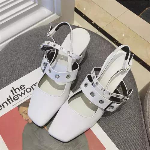 宽胖脚凉鞋好看,四十岁女人大宽脚适合啥凉鞋