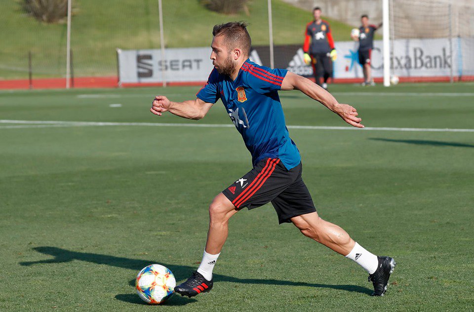 巴萨发布公告内马尔,巴萨发布新赛季球衣