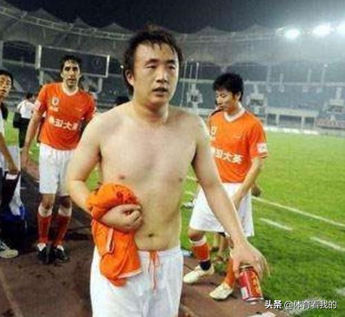 根宝基地和鲁能足校对比,根宝足校鲁能足校