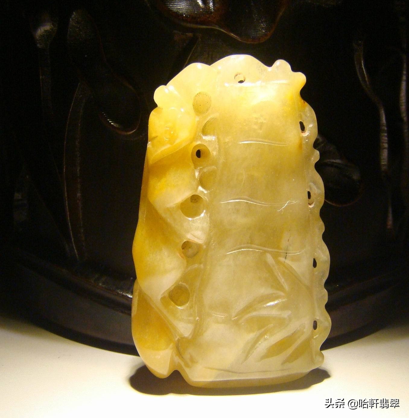 黄翡和翡黄哪个价值高,黄翡和绿翡哪个价值高