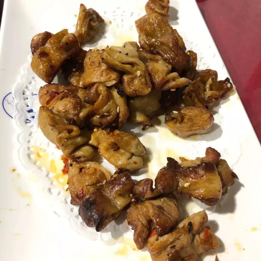 阿迪和耐克有人买吗,阿迪和burton