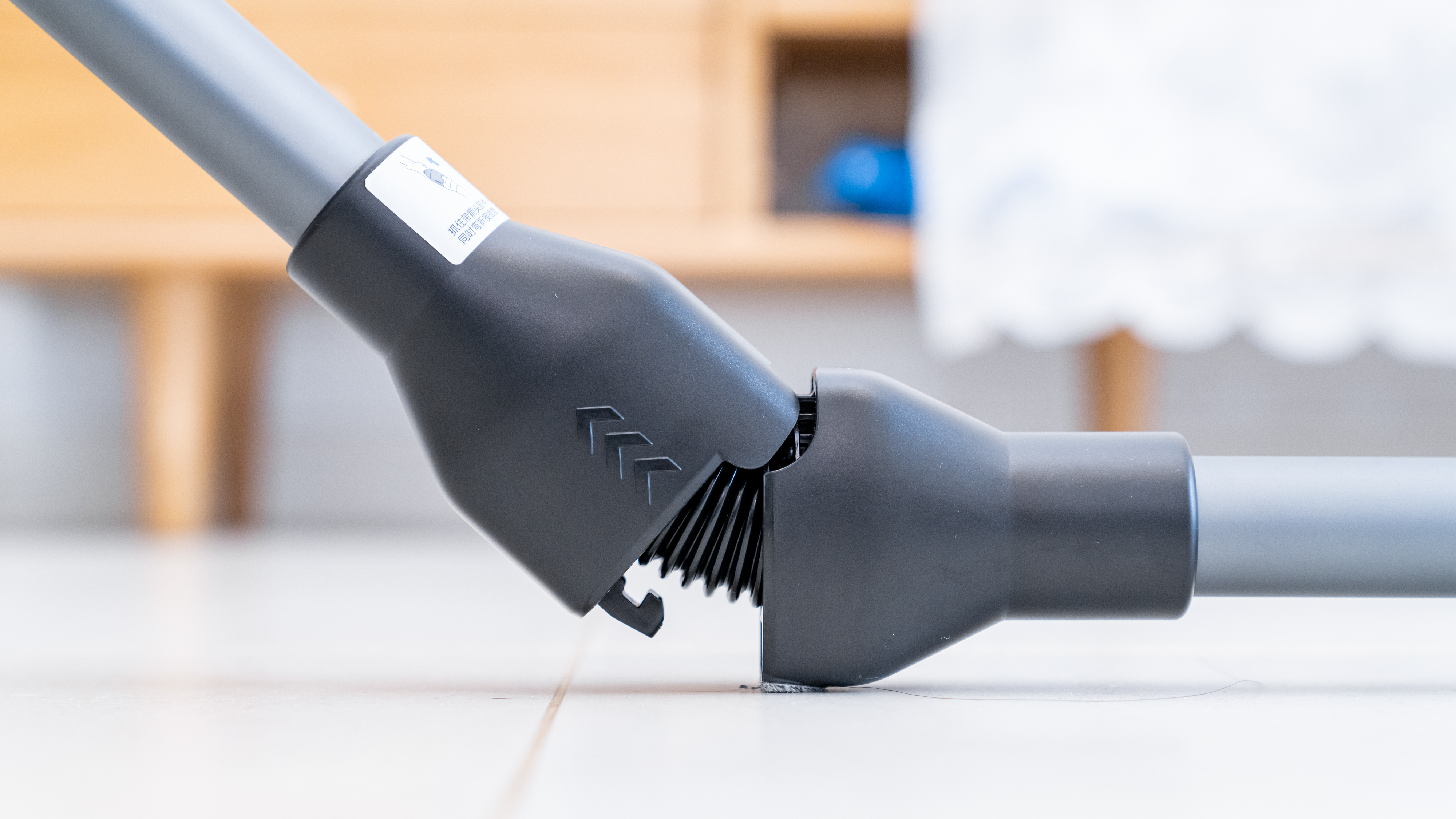 美的p7弯折吸尘器初体验,美的吸尘器深度清洁