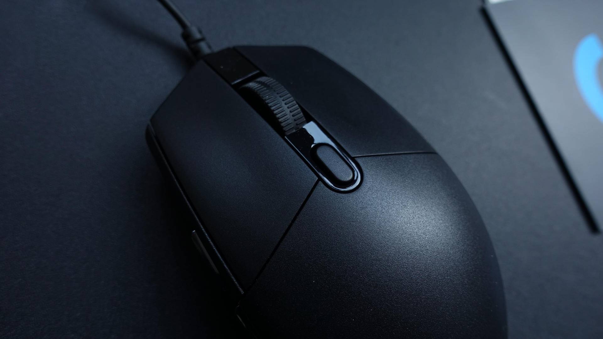 罗技g102鼠标cf一键宏设置教程,雷神达摩鲨鼠标ml702和罗技g102