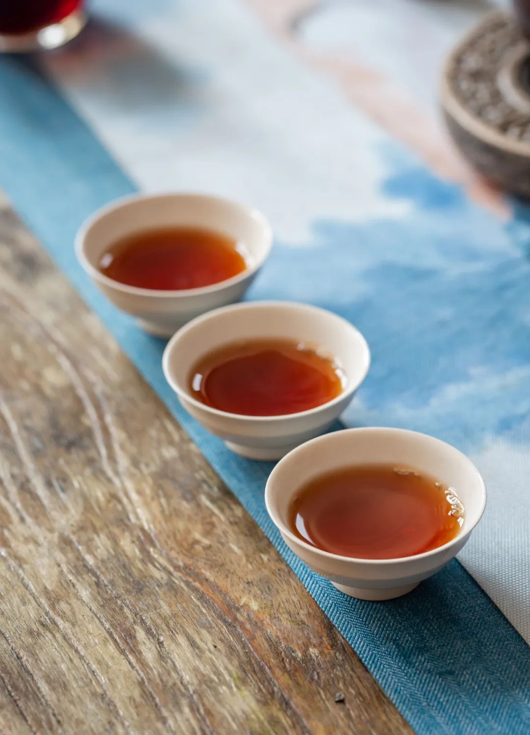 邹记熟普洱500克沱茶2005,邹记红标熟茶357克