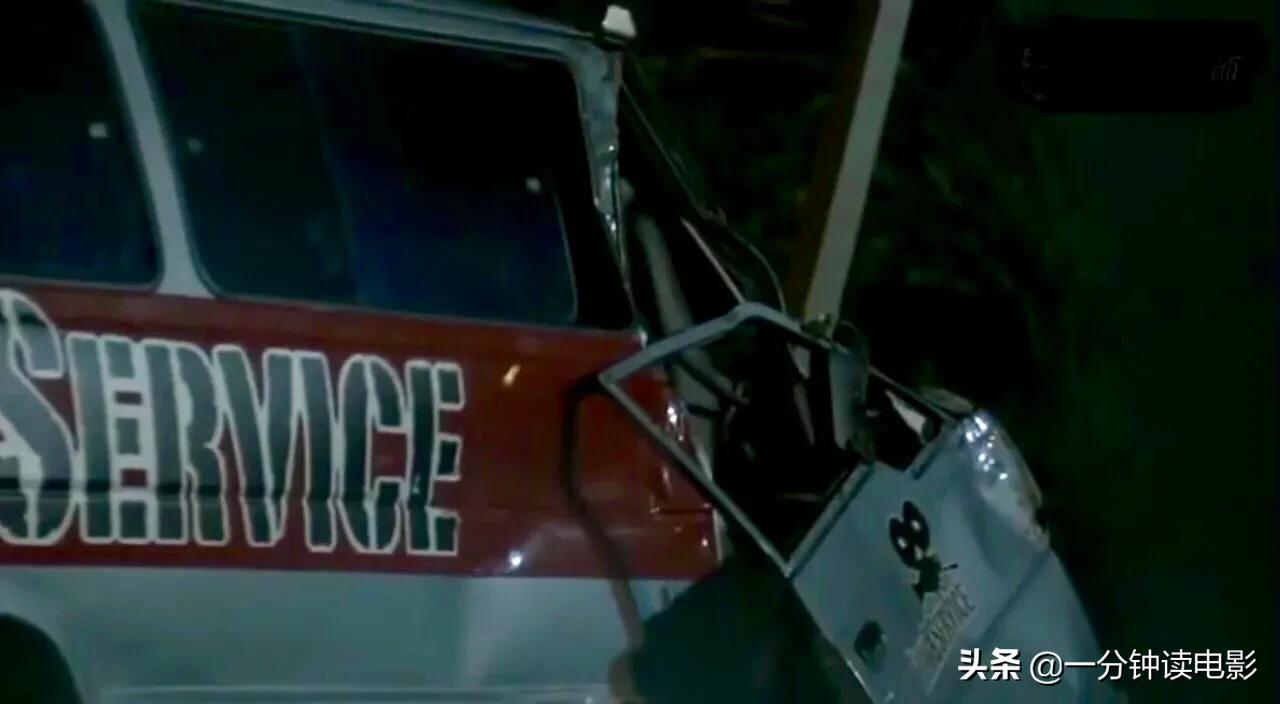 《鬼片场》拍摄现场闹鬼所有工作人员被吓跑只有美女演员不知情