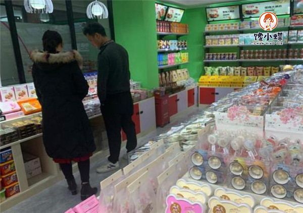 小白创业零食店应该怎么做,想创业开小零食店怎么开