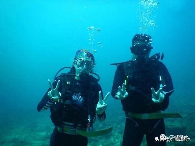 潜水会浮起来怎么办,如何潜水在水底不浮起来