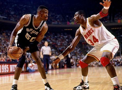 露天看台评nba现役后卫,露天看台nba关键球能力