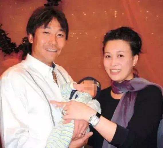 前国脚高峰因多次吸毒被警方处理,前国脚高峰被刑拘