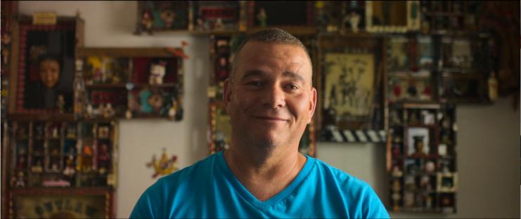 扒光他们的「黑历史」，网飞再次突破尺度