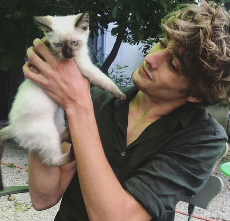 法国英俊男模成最帅伏地魔,十大法国最帅的男模