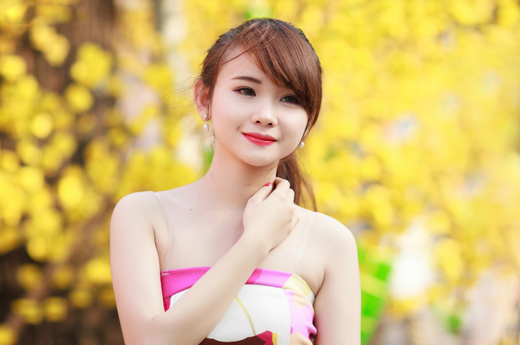 无数的血汗工厂，“*灯区红**”合法，泰国下一步该何去何从？