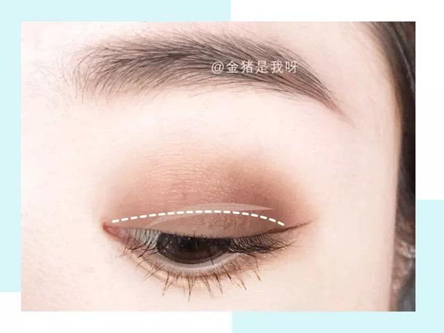 单眼皮肿眼泡如何贴双眼皮贴教程,肿眼泡怎么样贴双眼皮贴教程