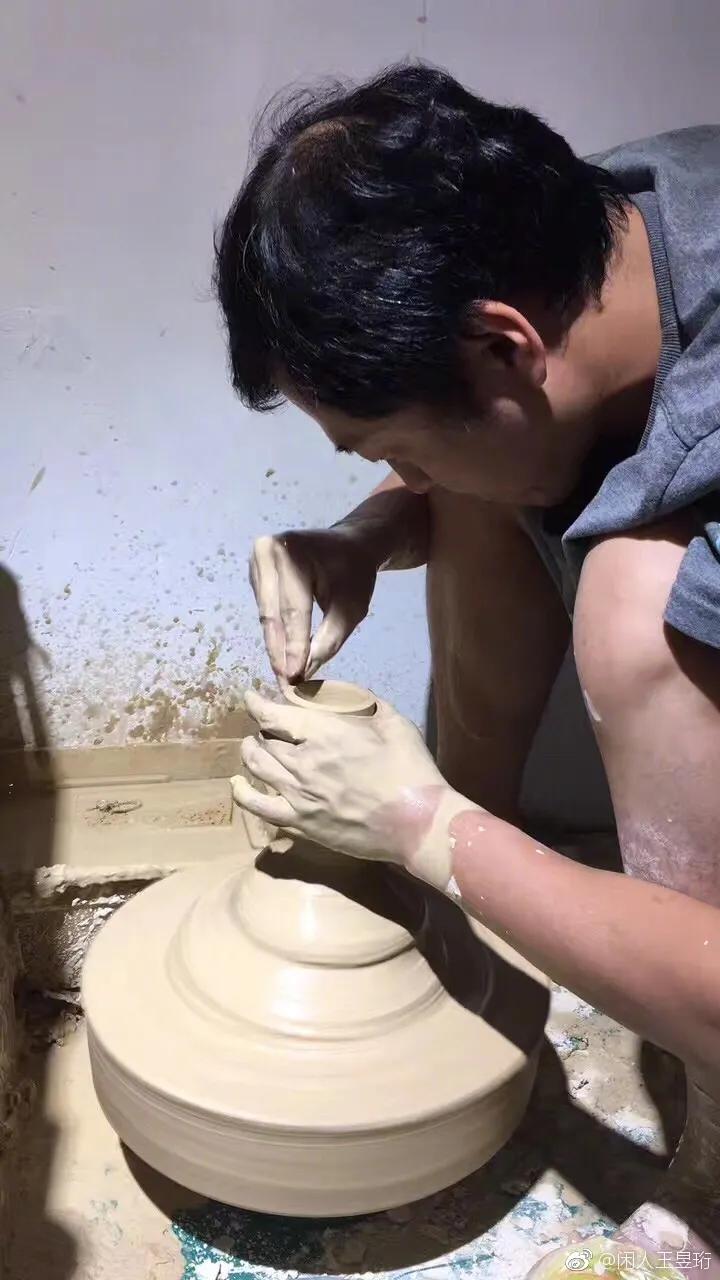 最强大脑王昱珩清华毕业后不上班,王昱珩上学经历