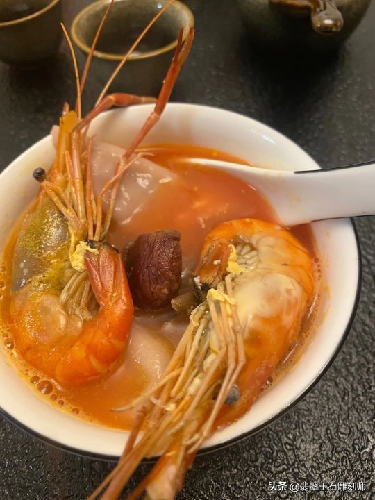 蓝宝石戒指有假货吗,蓝宝石戒指真伪