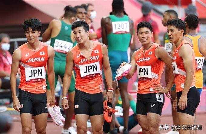 400米亚洲纪录谢震业,谢震业9秒97刷新黄种人百米纪录