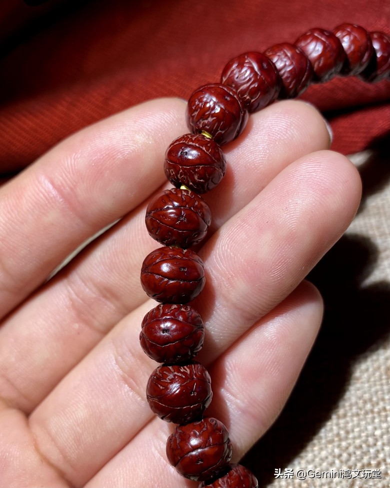 凤眼菩提眼凸起能盘圆吗,凤眼菩提凸眼尺寸