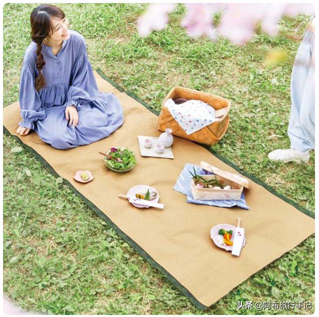 什么，这家杂货铺不仅日本上市了，它的每件商品还是吞金兽！