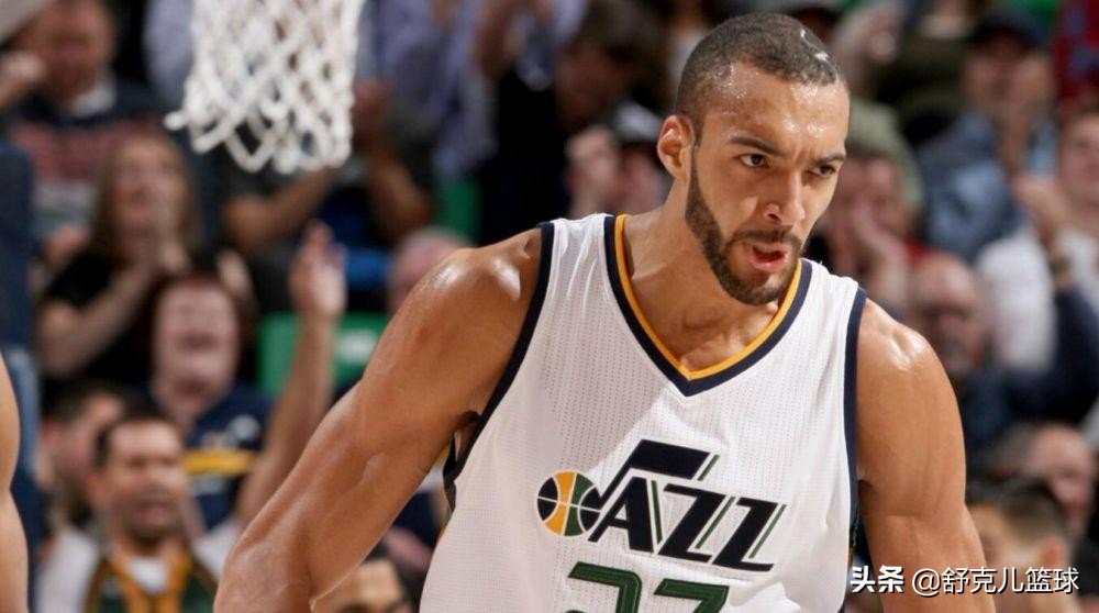 NBA皮肤很白却是黑人的球员：库里这么白也是黑人，格里芬反差大