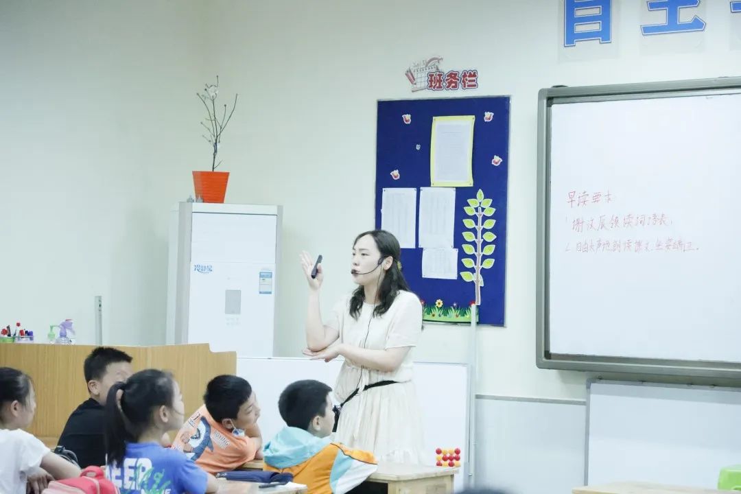 展学校风采，促教育发展——两校互动交流相互学习携手共进