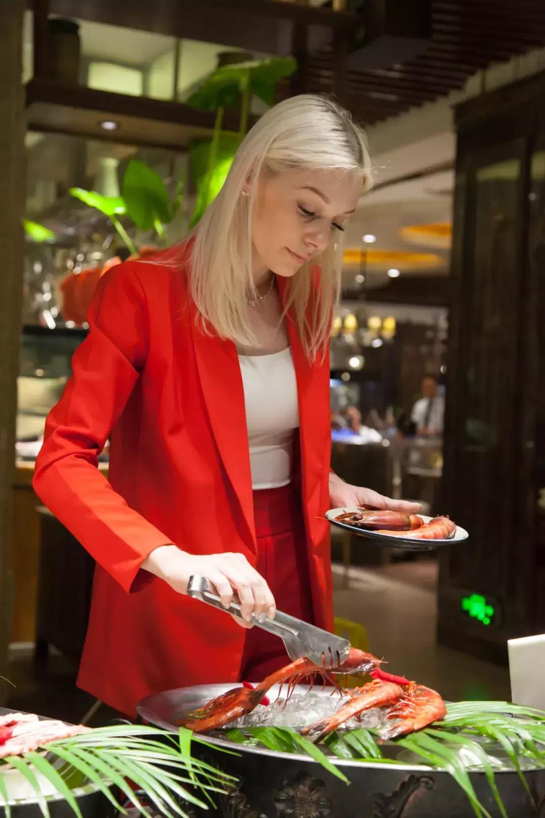 帝王蟹自助在哪里吃比较好,帝王蟹随便吃后续