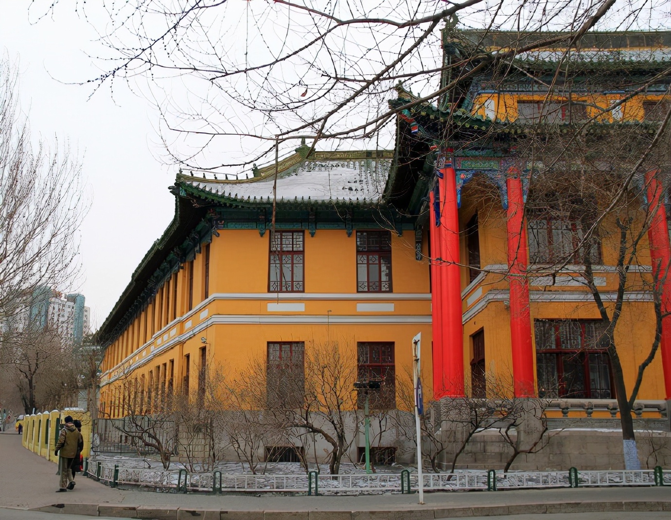 哈尔滨市最美的中学,洗尽铅华芳华依旧