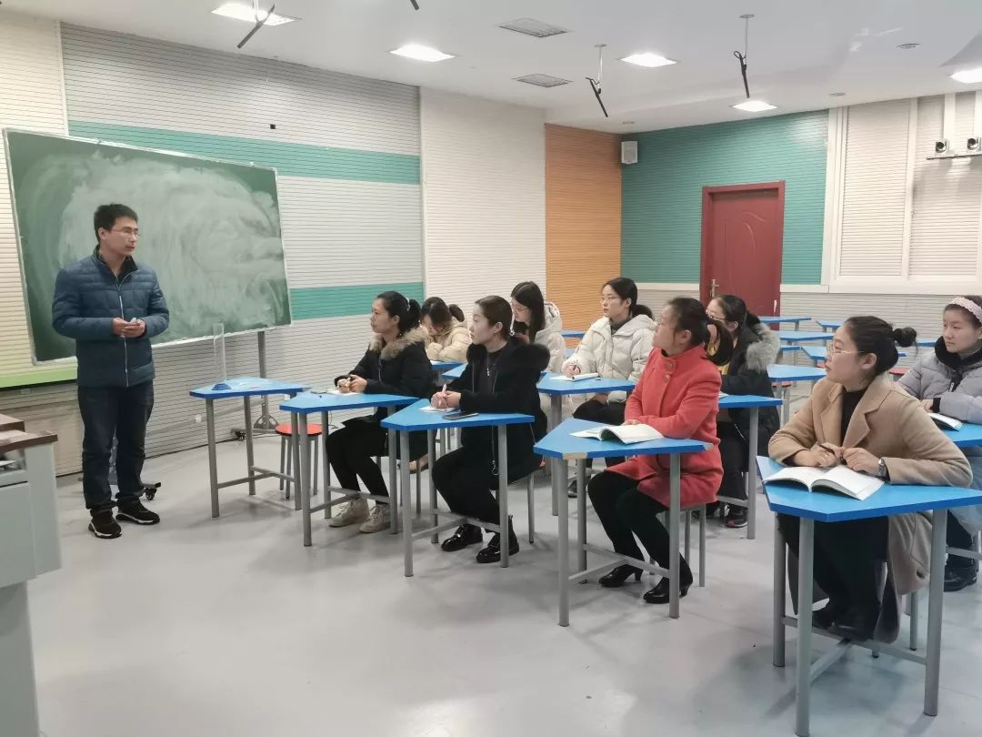 临沂朴园小学教学报告,临沂朴园小学讲题