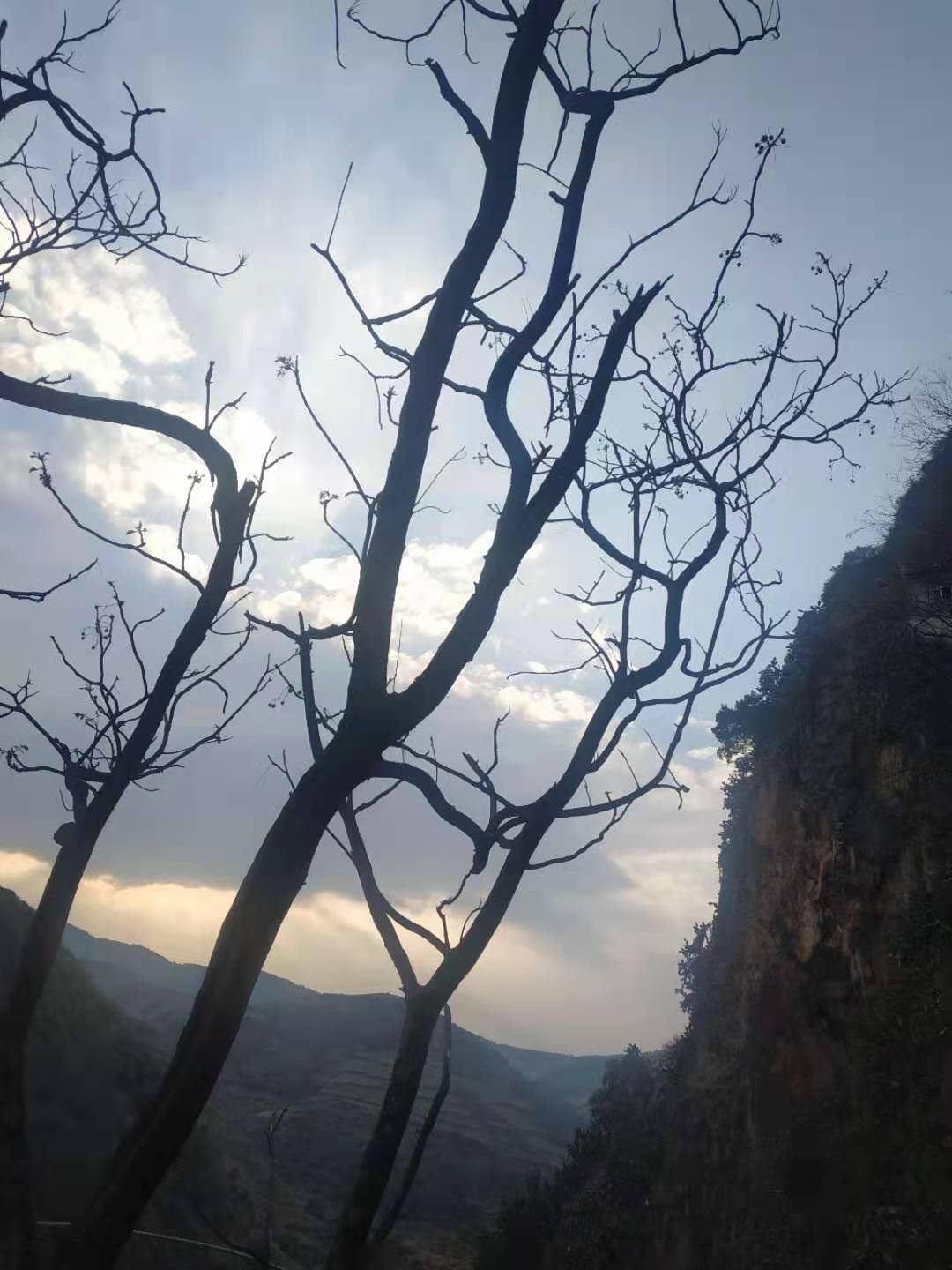 云南大理祥云天华山门票多少钱,大理祥云水目山旅游攻略