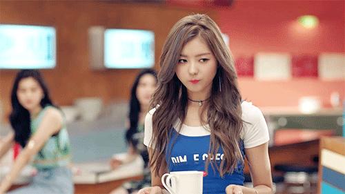 秀智泫雅郑秀晶,裴秀智泫雅