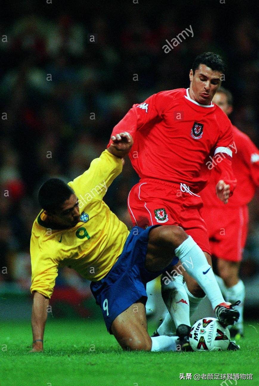 巴西十大生不逢时的球星,巴西最年轻进球