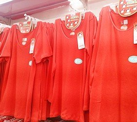 日本东京巢鸭商店街,东京巢鸭街区老照片