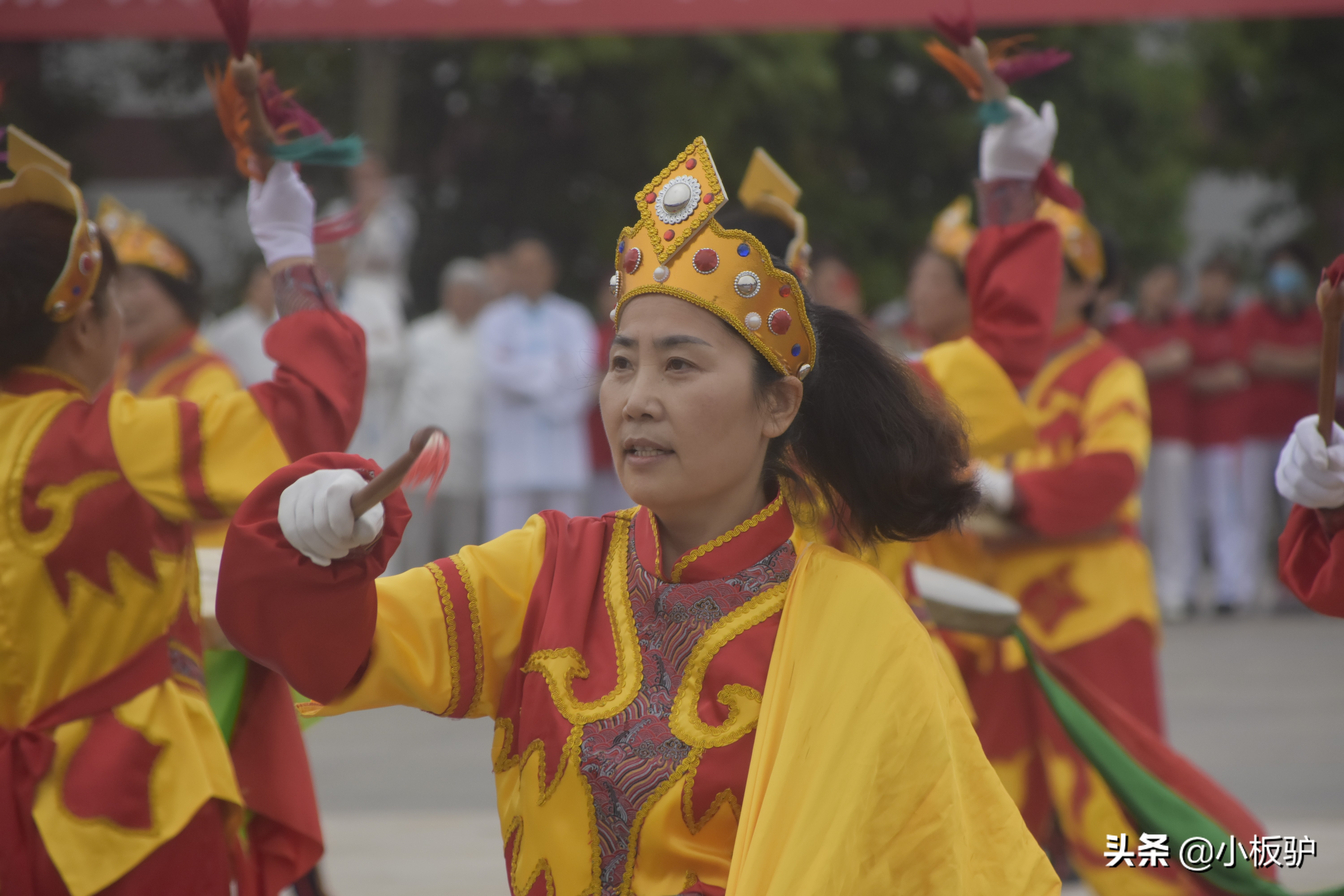 激情锣鼓表演,秧歌威风锣鼓表演完整版